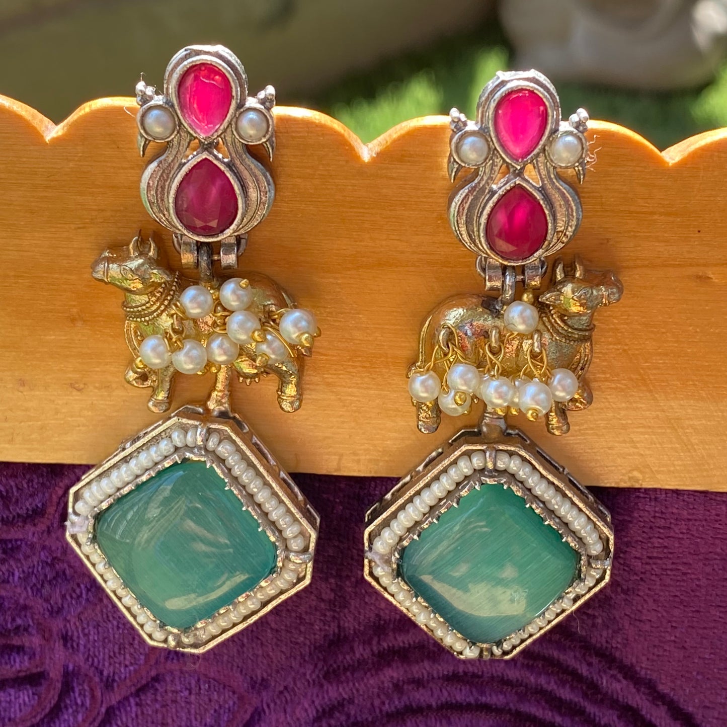 Nandi earrings