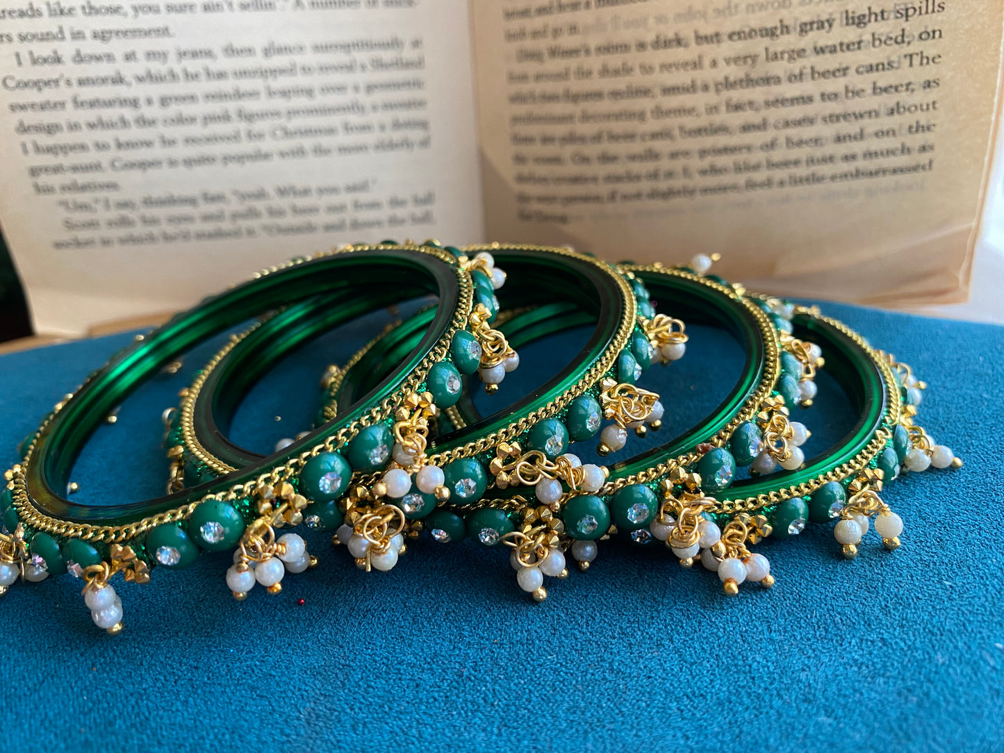 Bindu bangles (green)