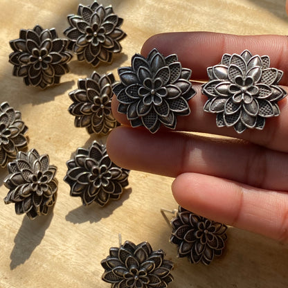 Silver flower studs