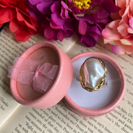 Mother of pearl ring