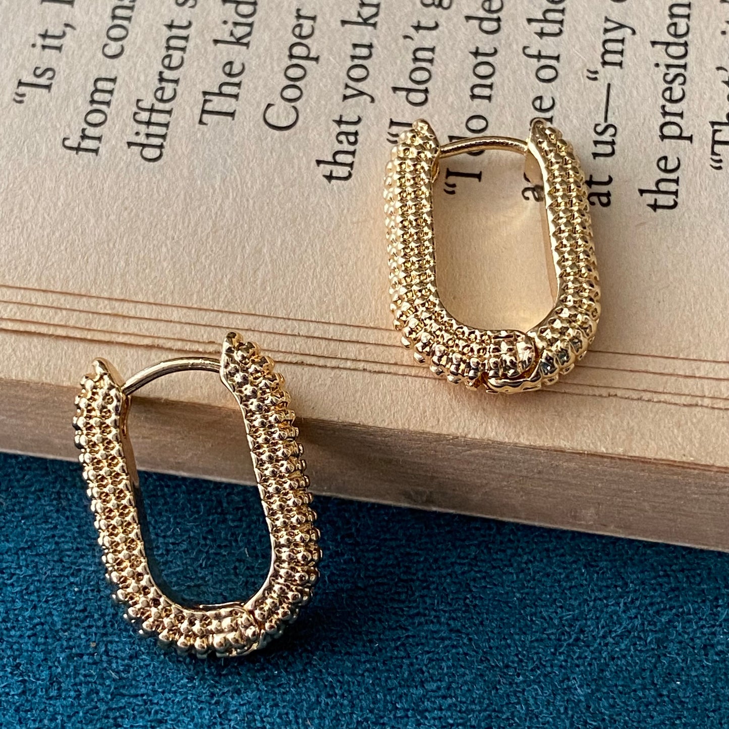 Eva golden hoops