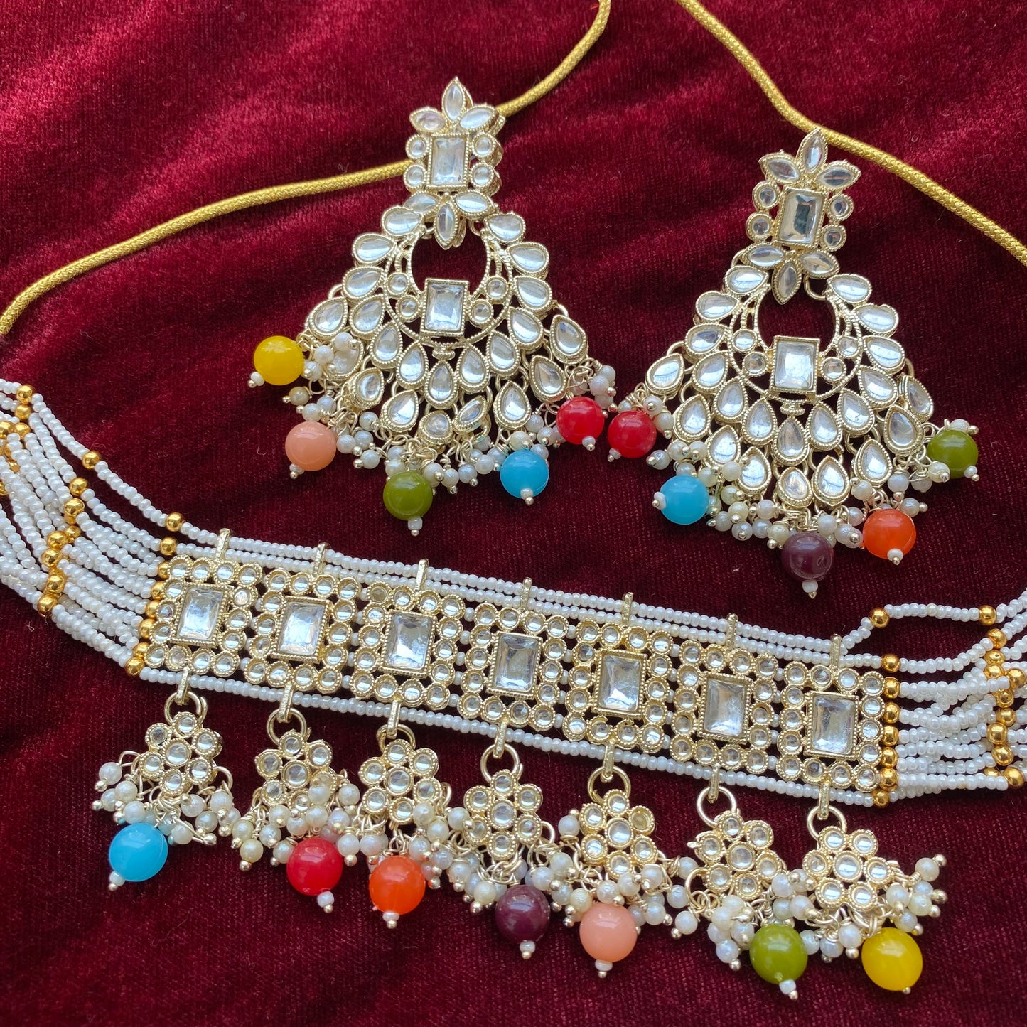 Semifloral Kundan choker (Multi)