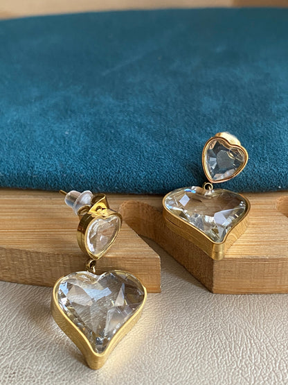 Dainty crystal hearts