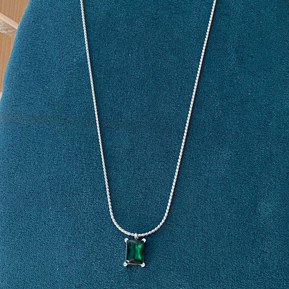 Emeralds lover chain