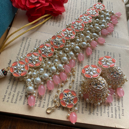 Disha flower choker (Peach)