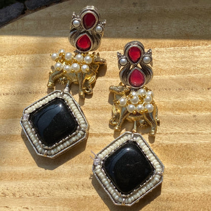 Nandi earrings