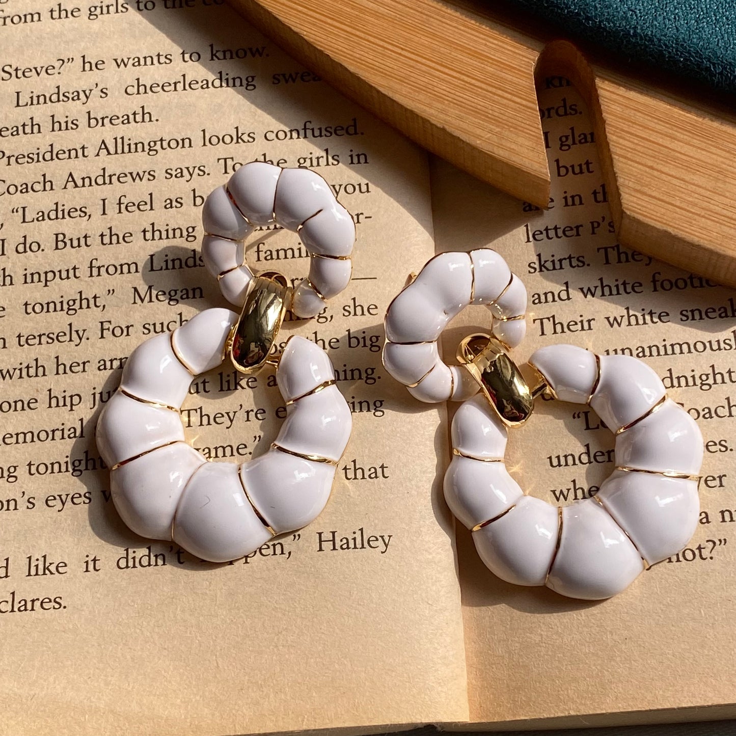 White cloudy earrings