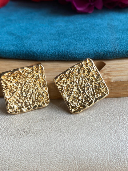 Square gold studs