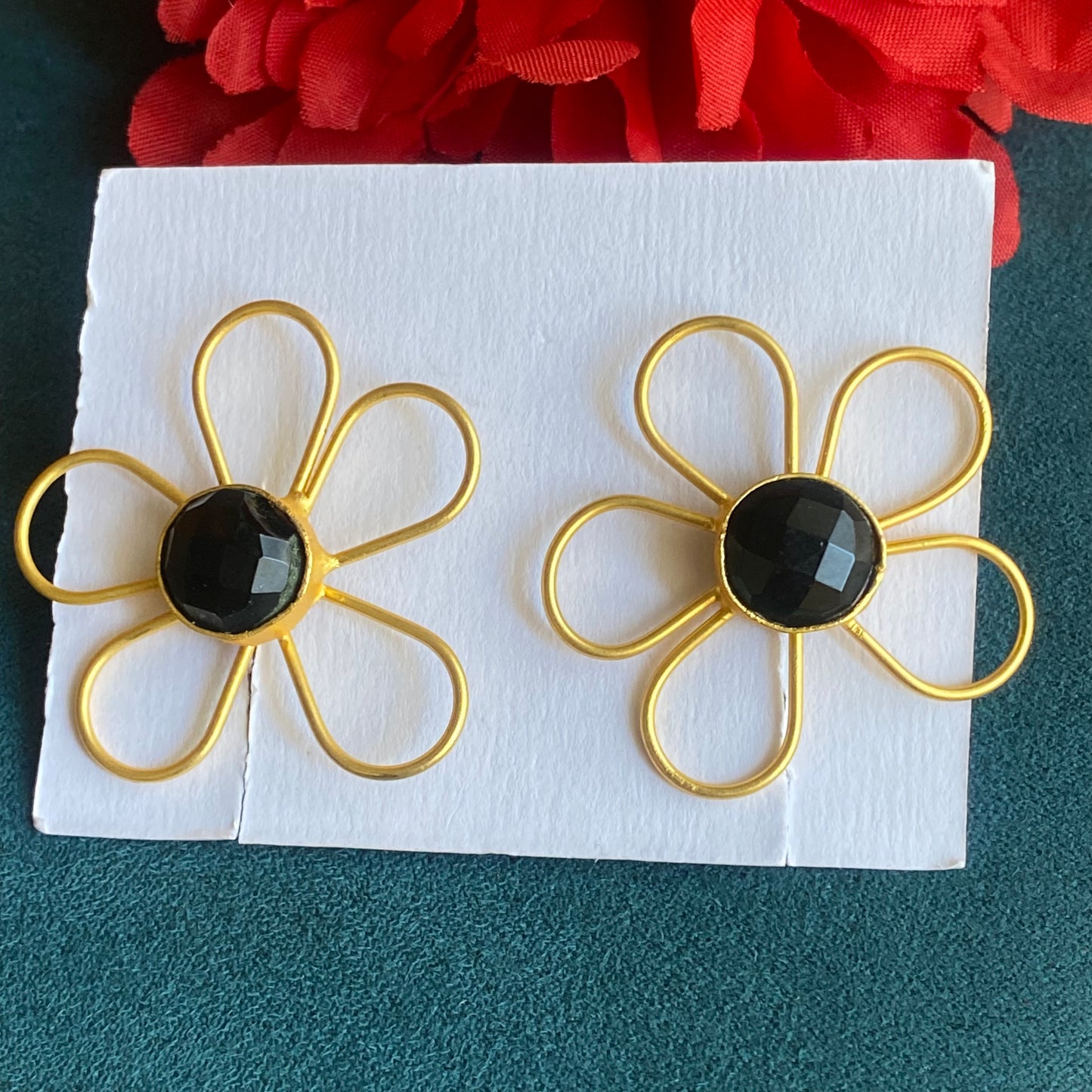 Golden flower studs