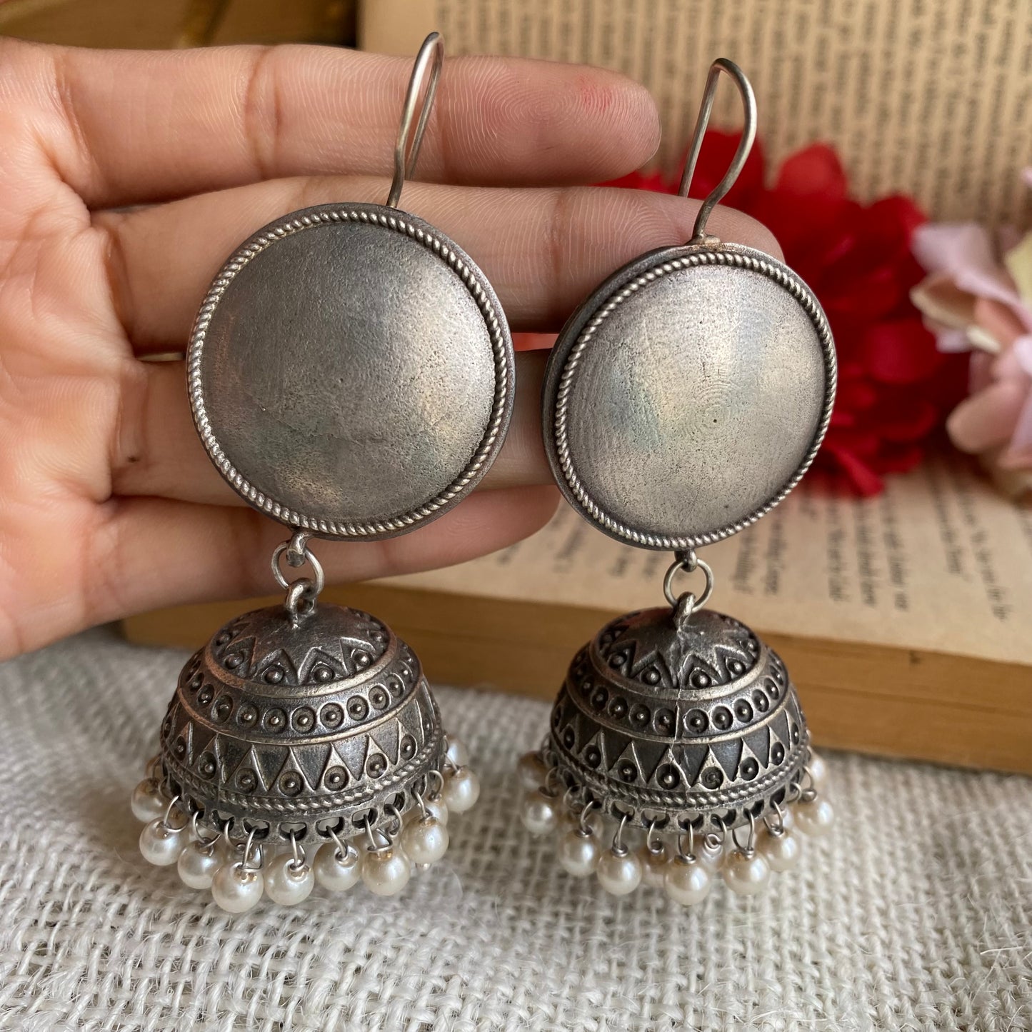 Piu Silver jhumka