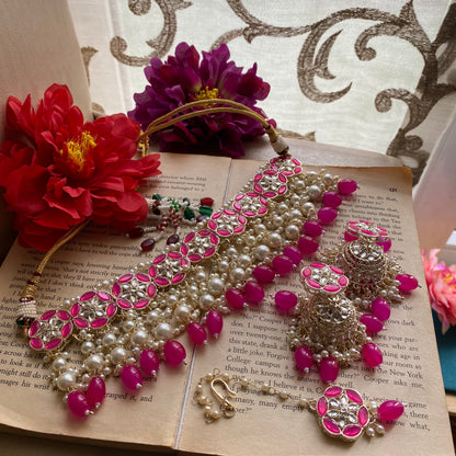 Disha flower choker (pink)