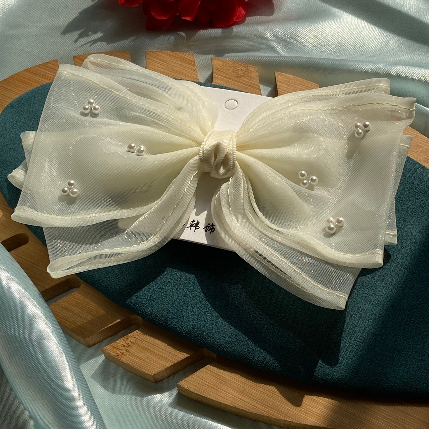 Pearlie bow clips