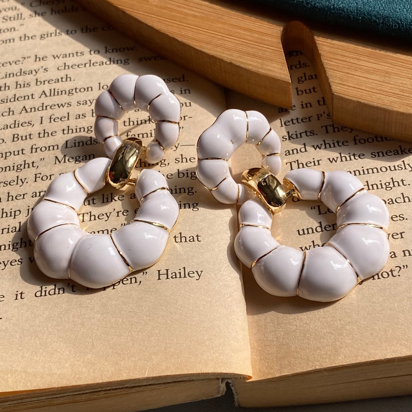 White cloudy earrings