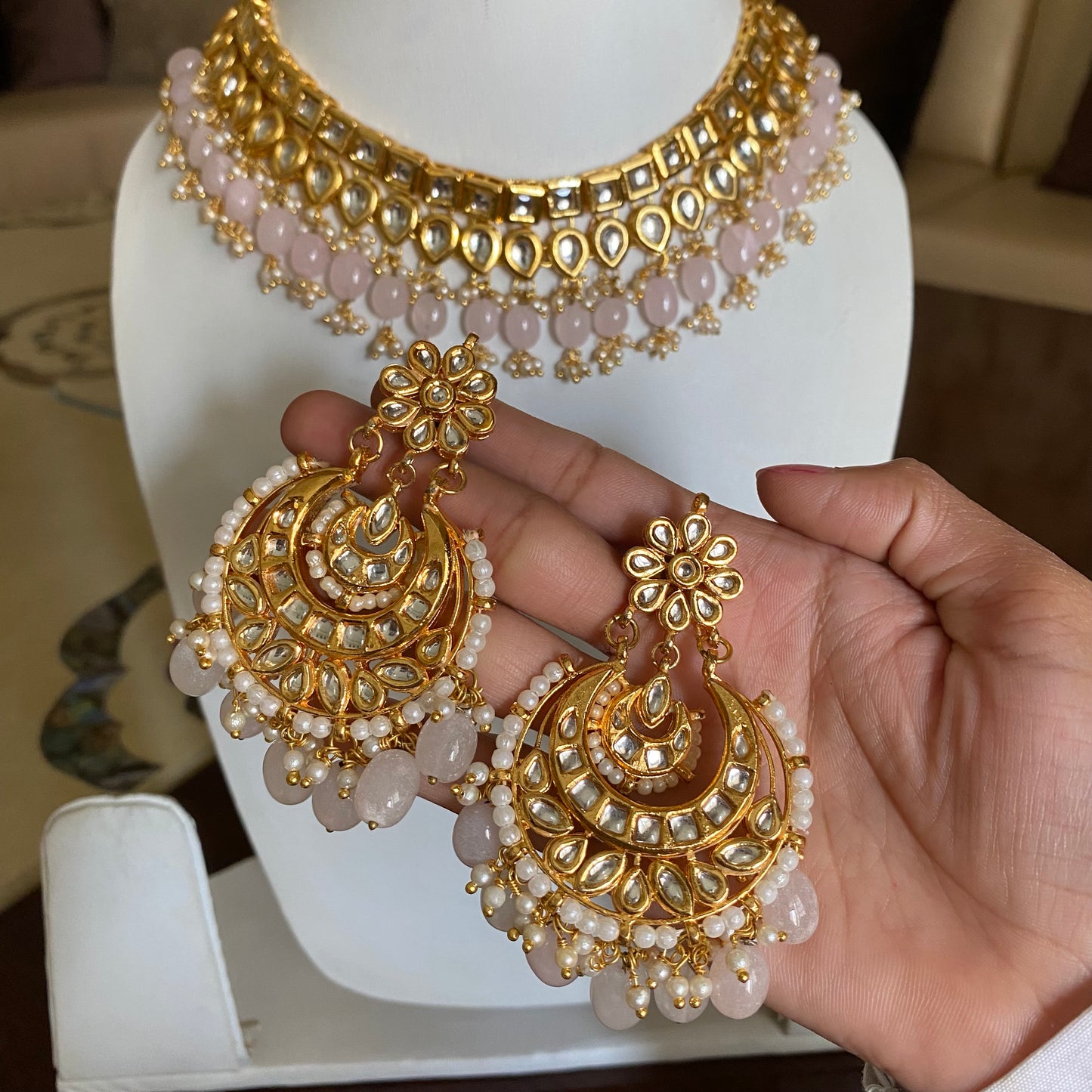 Minali Kundan choker set