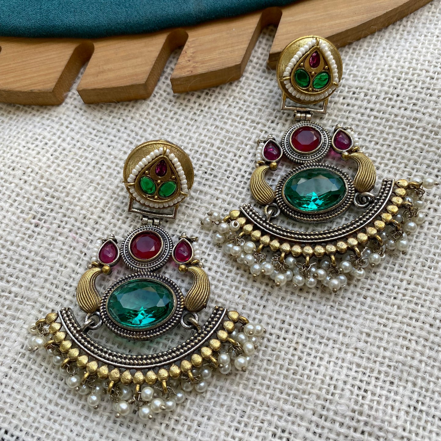 Crystals earring Ruby & green