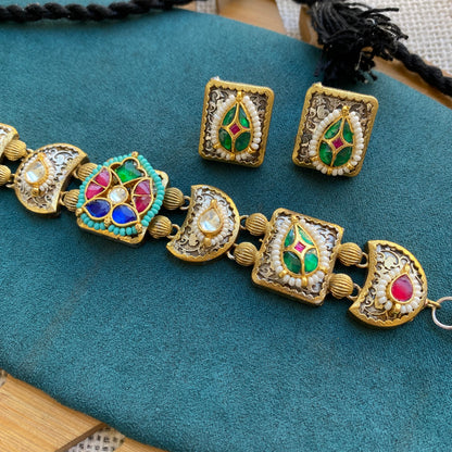 Pachi kundan choker