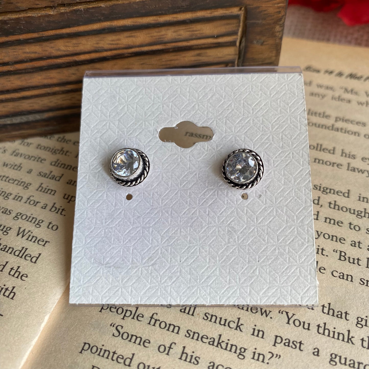 Crystal stone studs