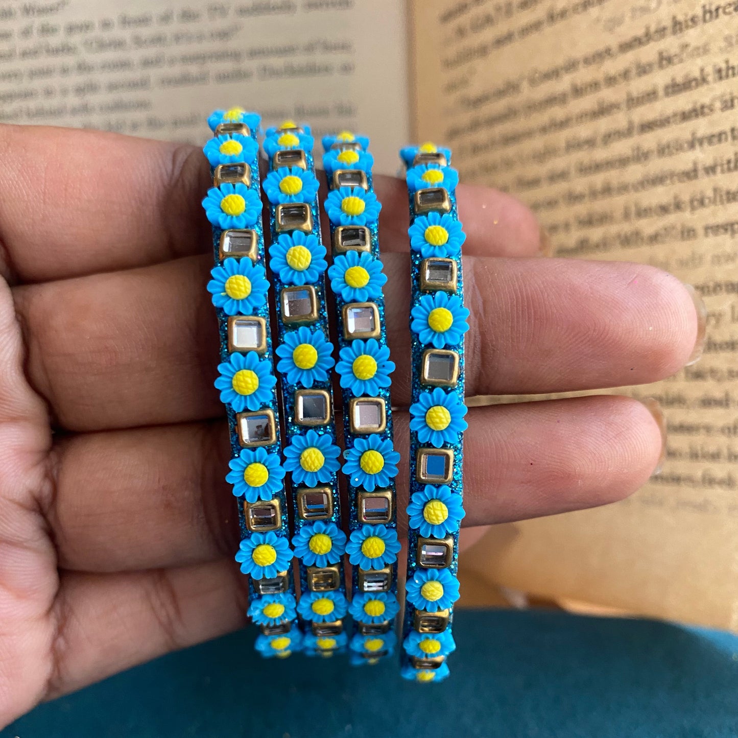 Daisy bangles ( blue)