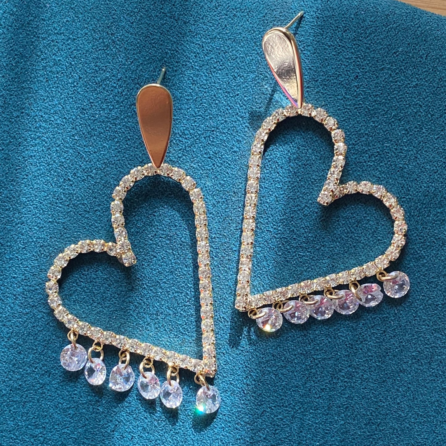 Crystal hearts danglers