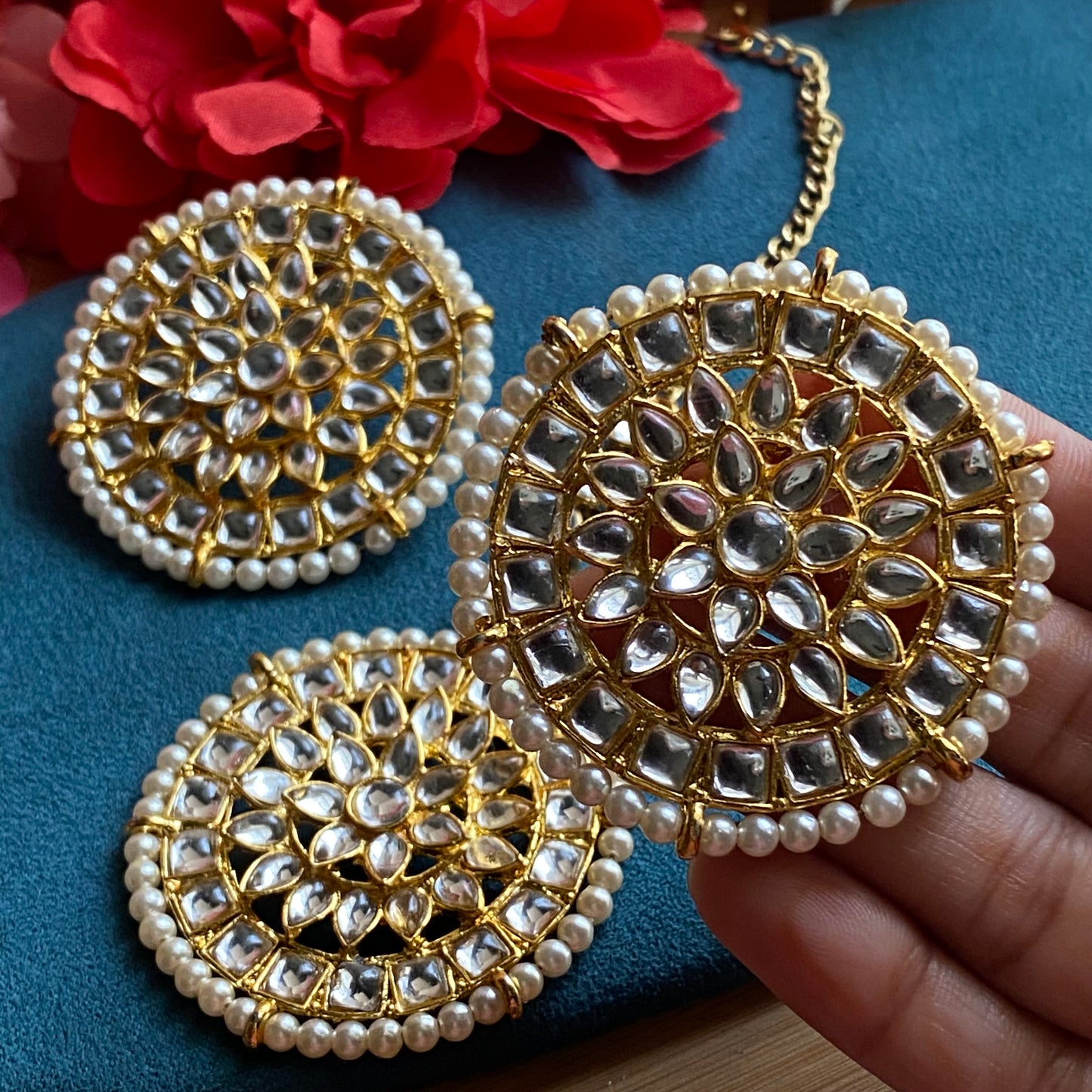 Kundan tika set