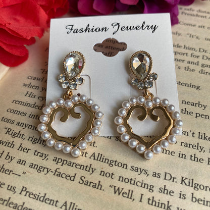 Crystal and pearls earrings