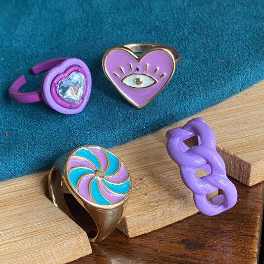 Lilac Set of 4 trendy rings