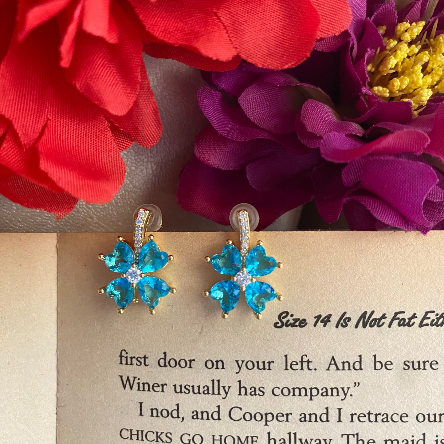 Aqua flower studs