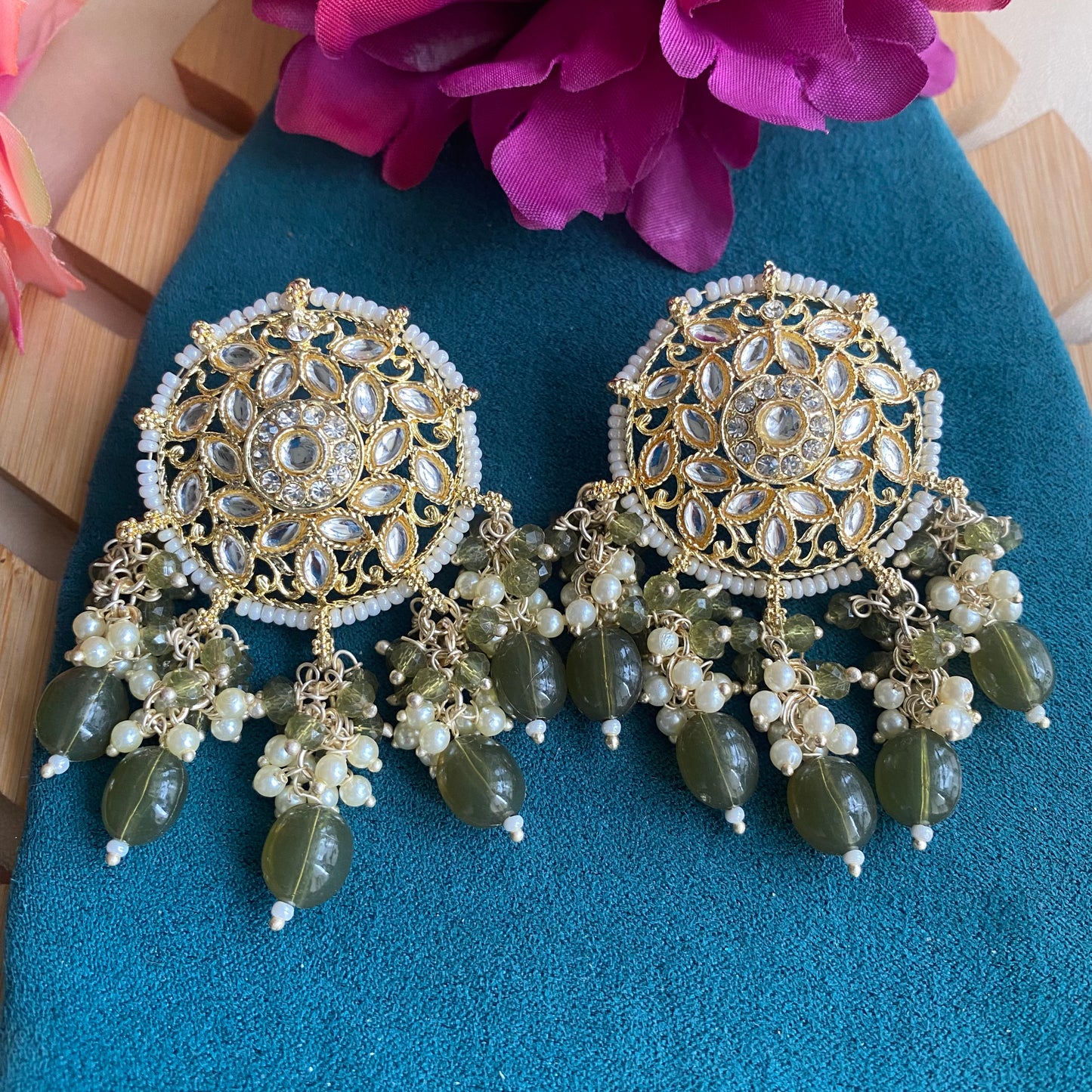 Mirza kundan studs