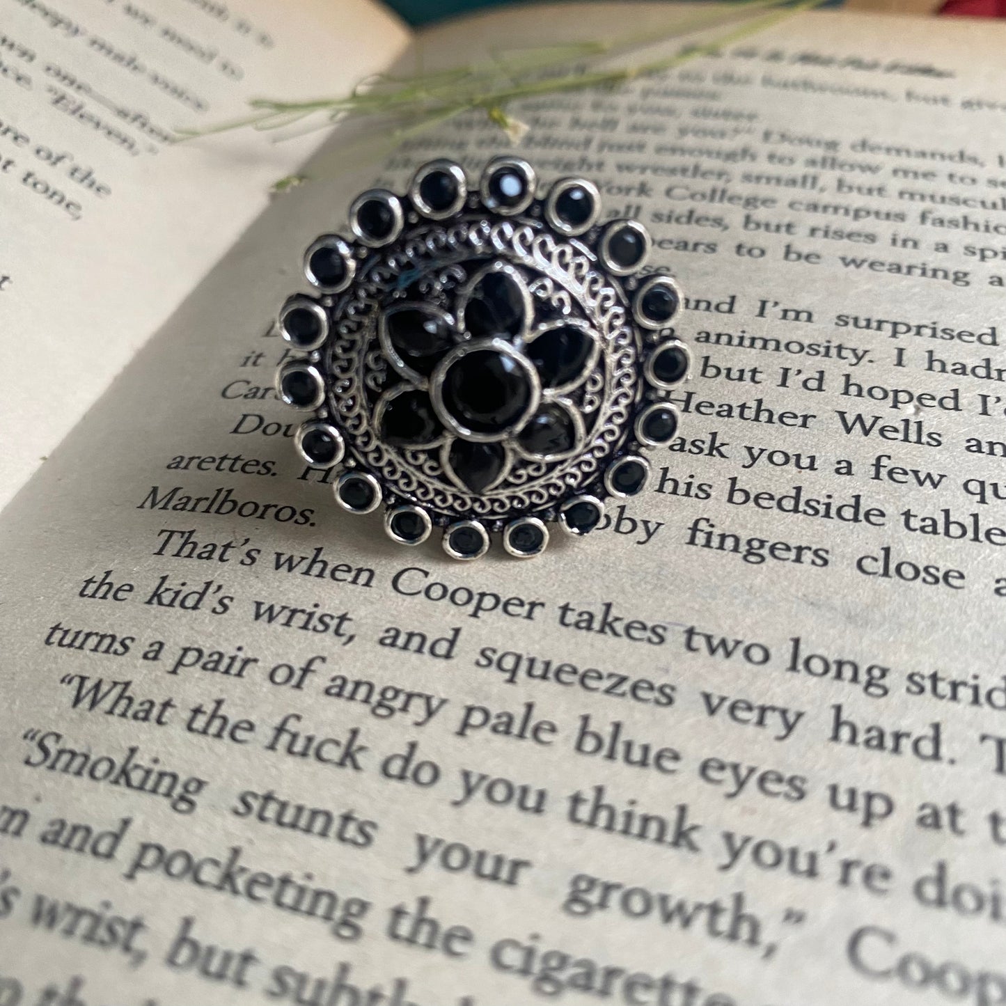 Sheena oxidised ring