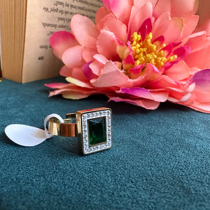 Emerald Square Ring