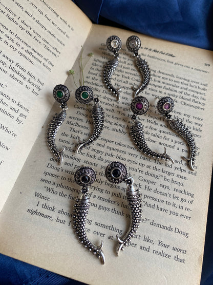 Fish oxidised studs