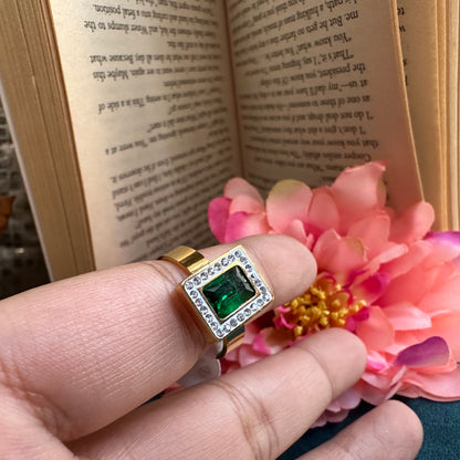 Emerald Square Ring