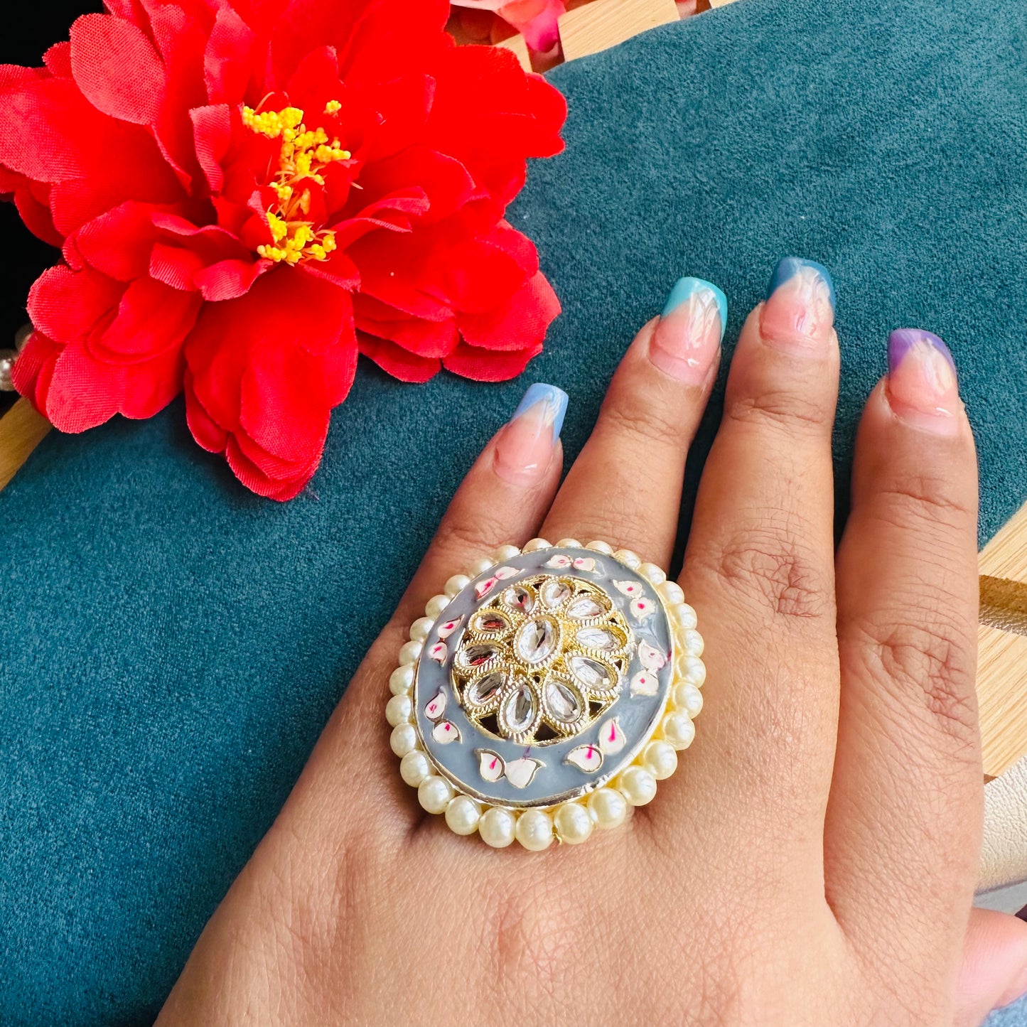 Meena Oval Ring