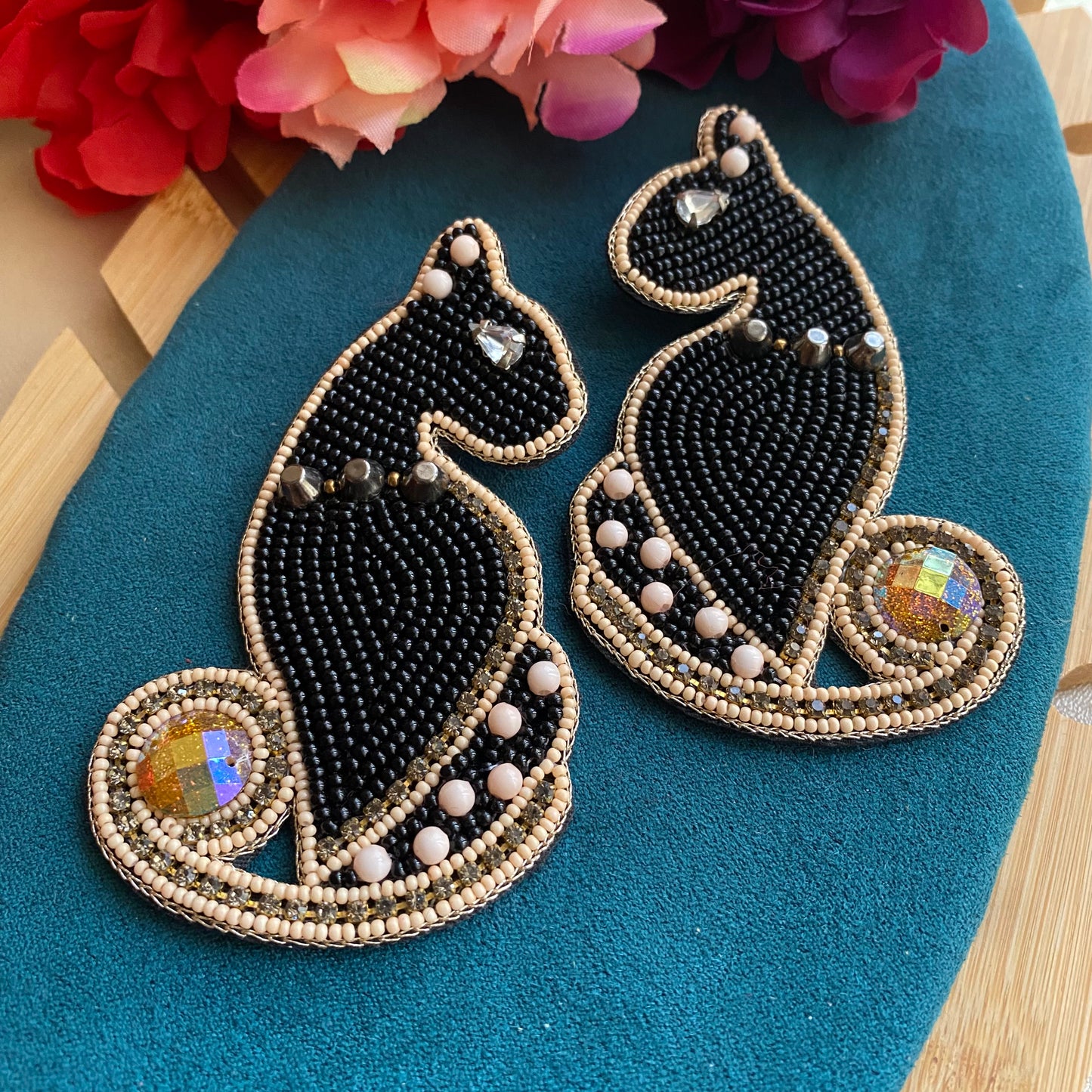 Black Cat Beaded earrings