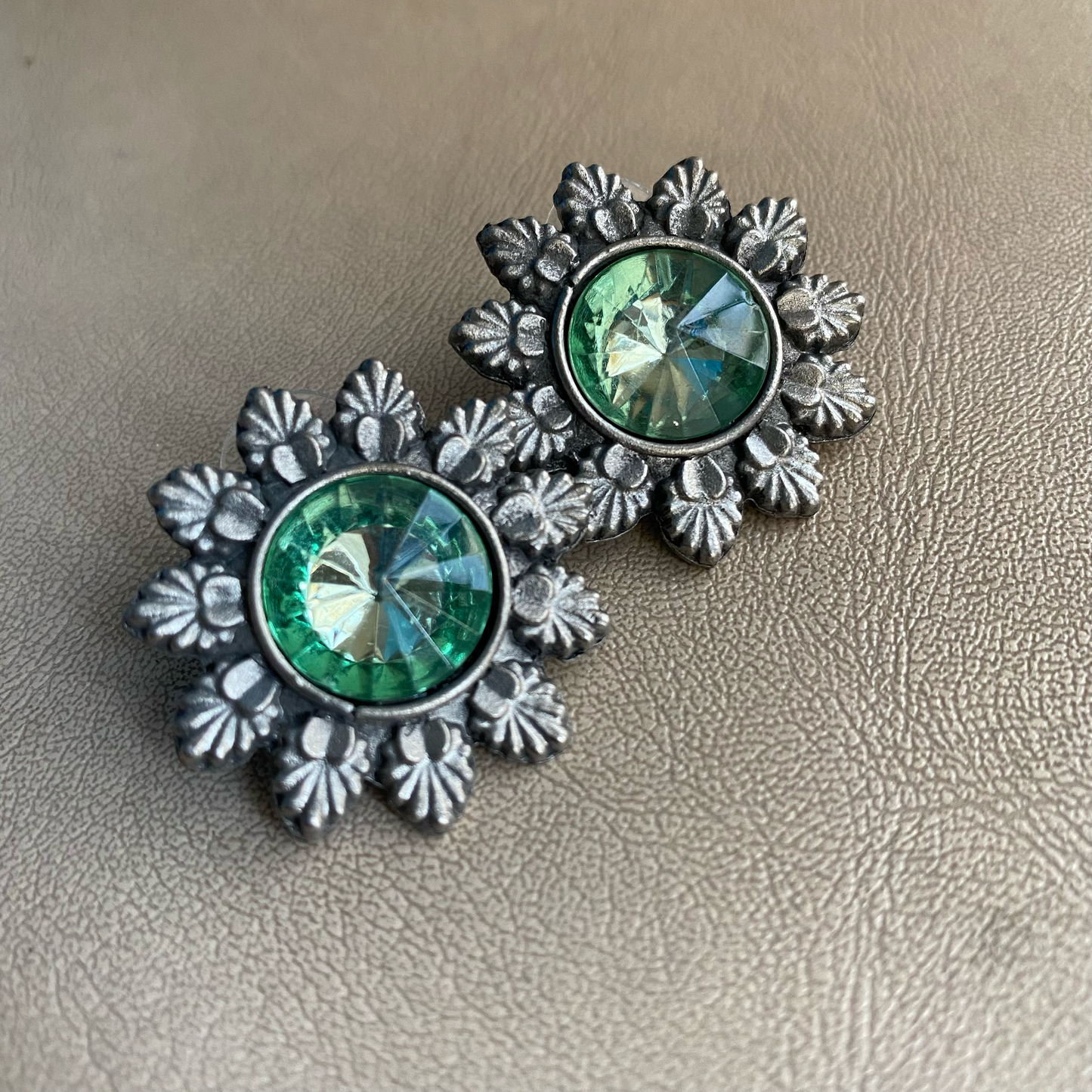 Stone flower studs